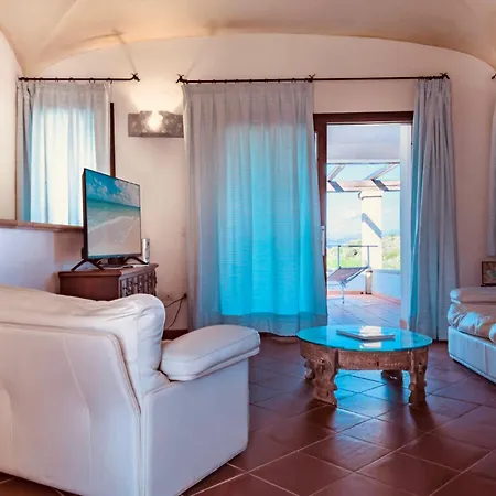 Villa Vistamare Con Piscina